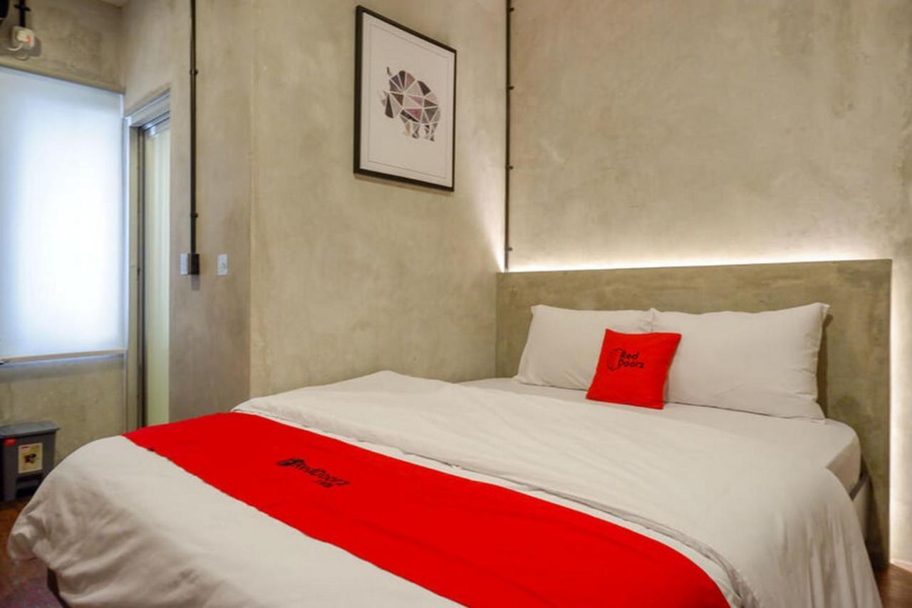 Reddoorz Plus Near Kawasan Sam Poo Kong Semarang Esterno foto